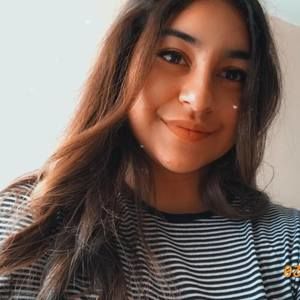 Meet your Posher, Nayelli